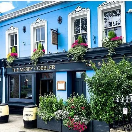 Hotel The Merry Cobbler