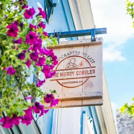 Ξενοδοχείο The Merry Cobbler