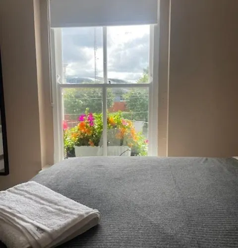 The Merry Cobbler Hotel Dublin