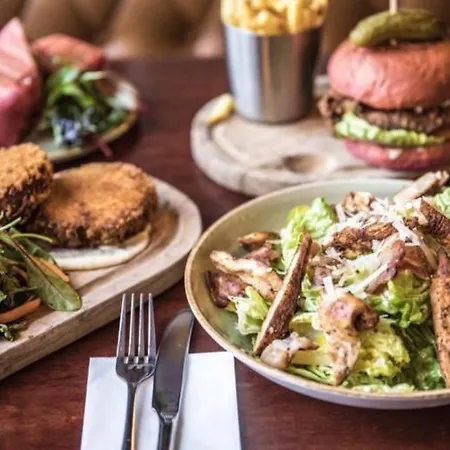 The Merry Cobbler 酒店 *